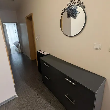 Modern Apartment Near City Center