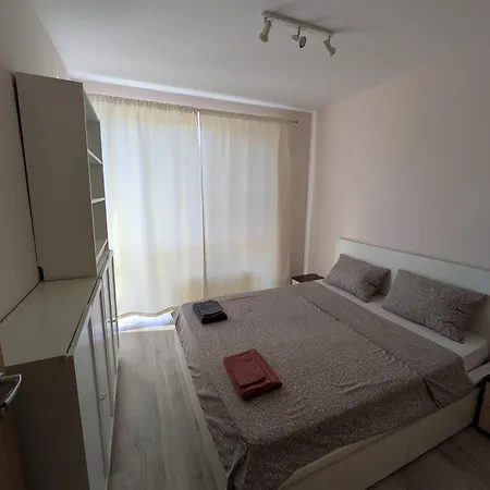 Апартаменты Modern In Near Center