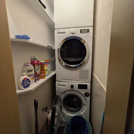 Modern In Near Center * София