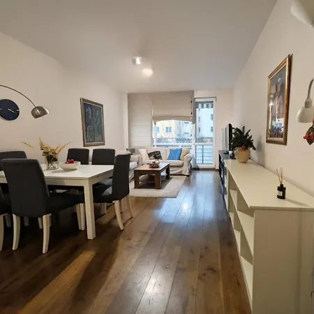 Modern In Near Center София