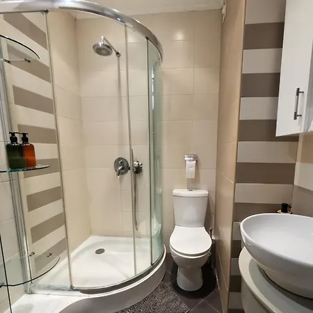 Modern In Near Center Апартаменты