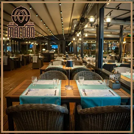 Modern In Near Center *