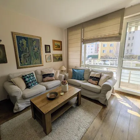 Modern Near Center Apartmán *