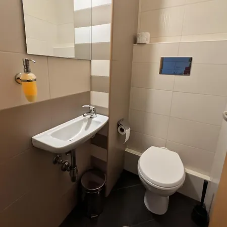 Apartament Modern In Near Center